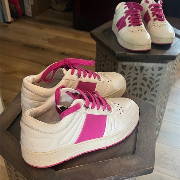 🛑 1 hour sale. Jimmy Choo, size 38 EU Hawaii Leather Strip Pink/ White Athletic - Picture 3 of 16
